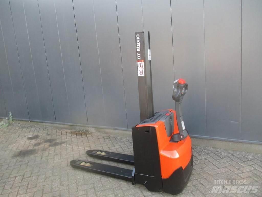 BT SWE 080L Ročni električni viličar