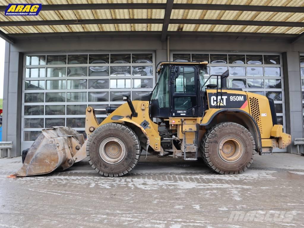 CAT 950M Kolesni nakladalci