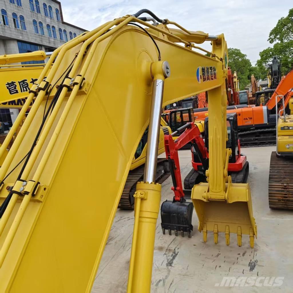 Komatsu PC 220-8 Bagri goseničarji