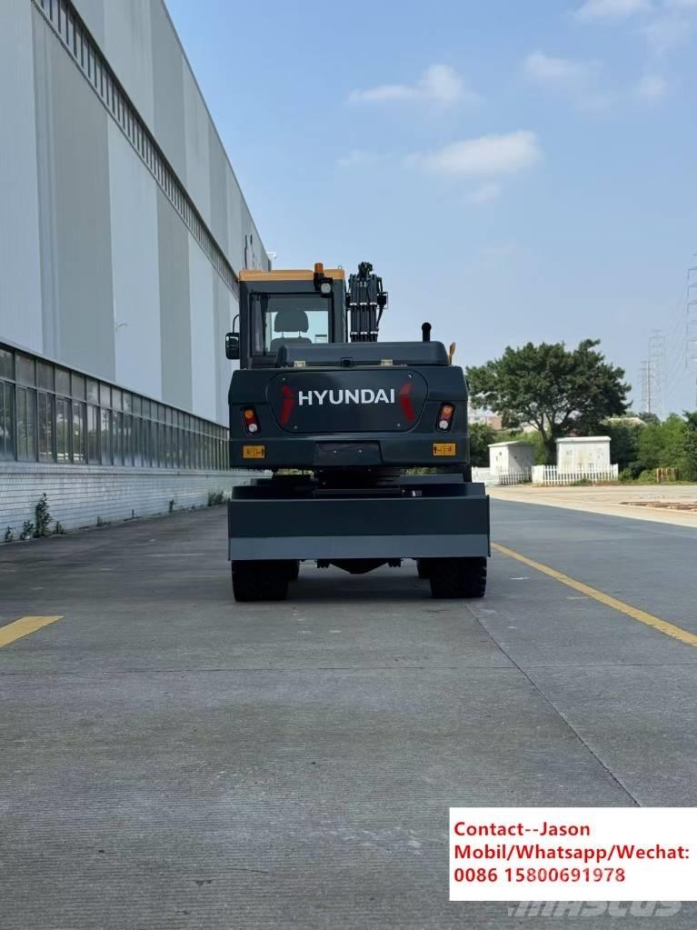 Hyundai HW80 Bagri na kolesih