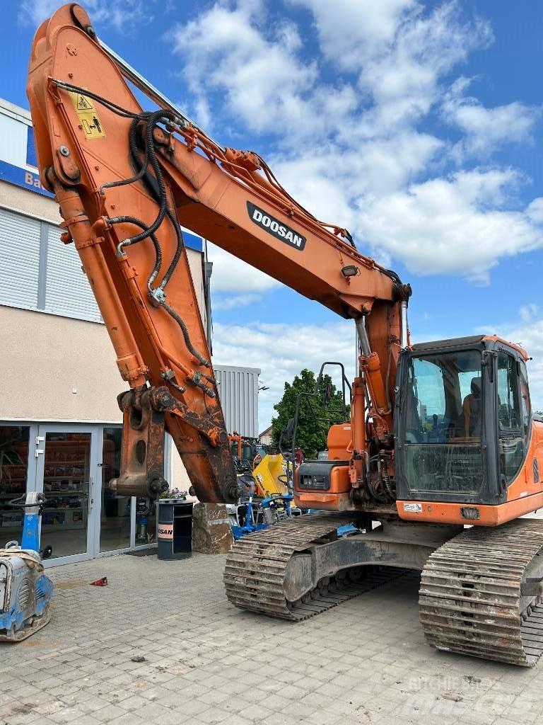 Doosan DX 180 LC-3 Bagri goseničarji