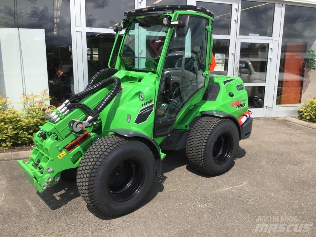Avant 860 Skid steer mini nakladalci