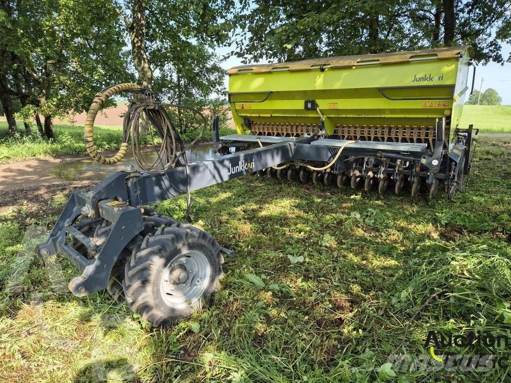Junkkari M400 Plus Kombinirane sejalnice