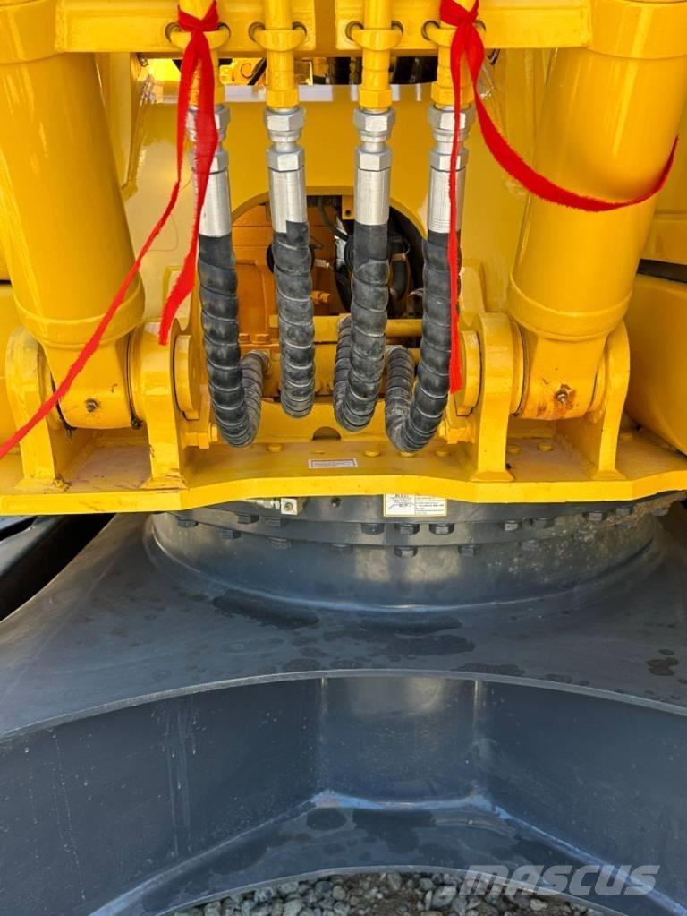 Komatsu PC 160 Bagri goseničarji