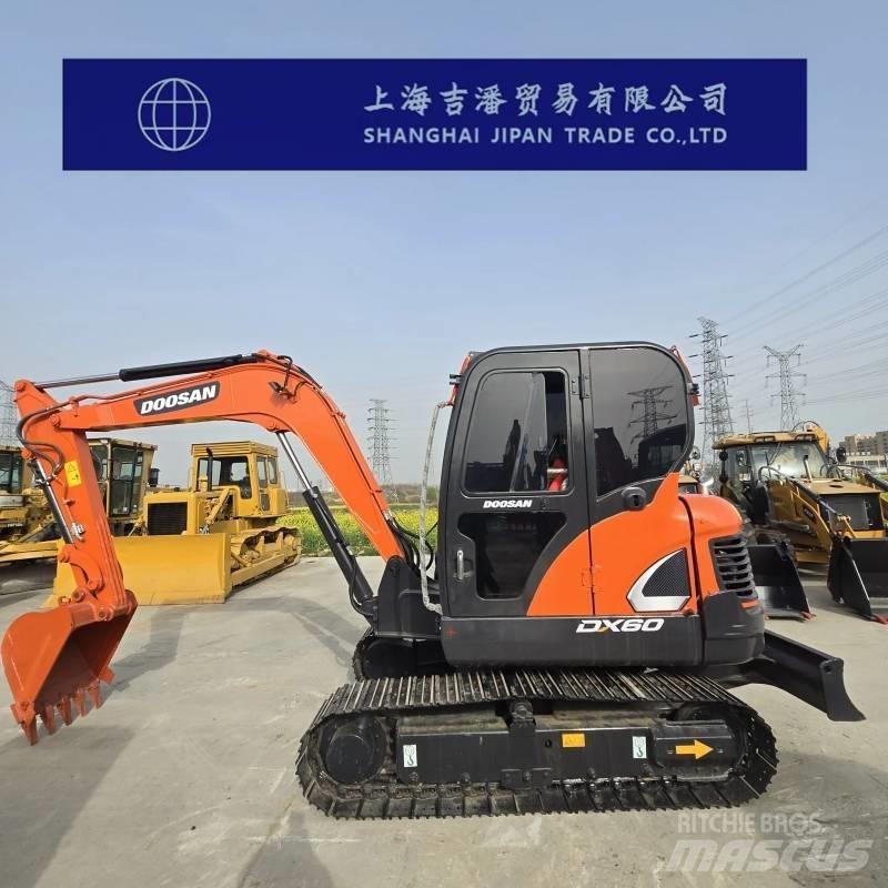 Doosan DX 60 Bagri goseničarji