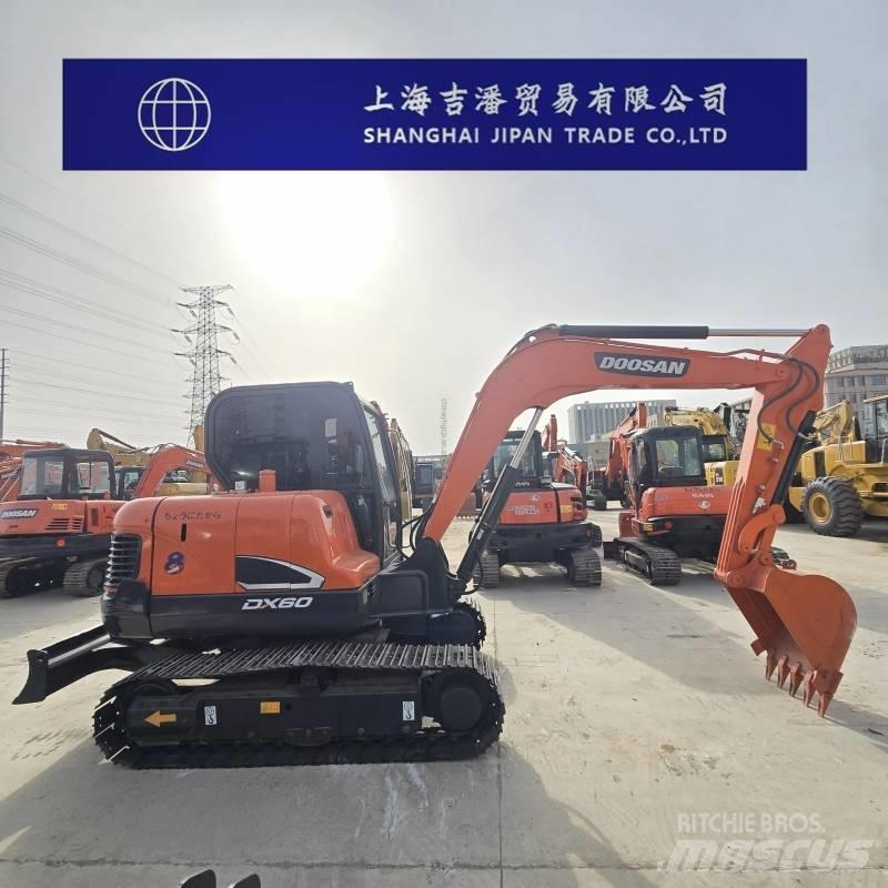 Doosan DX 60 Bagri goseničarji