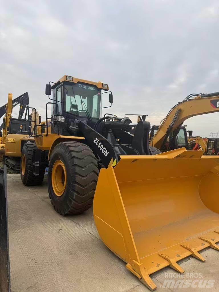 XCMG ZL 50 GN Kolesni nakladalci