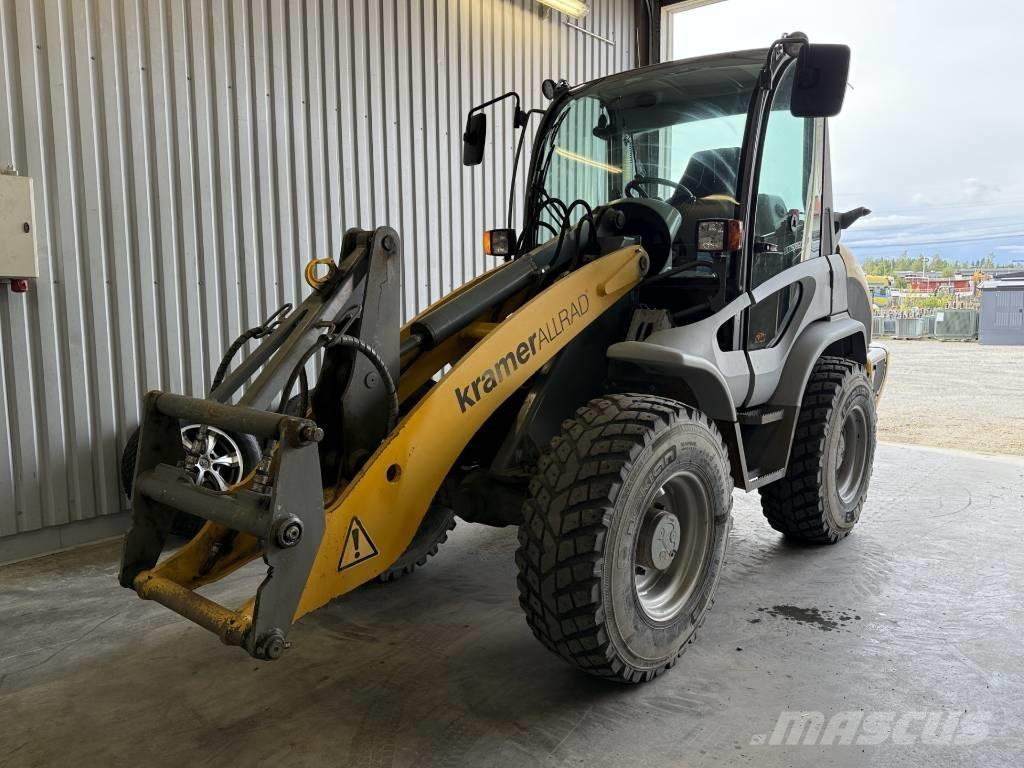 Kramer 680 Kolesni nakladalci