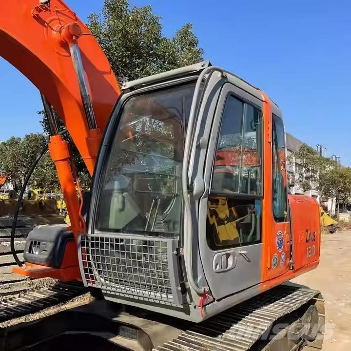 Hitachi ZX120 Bagri goseničarji