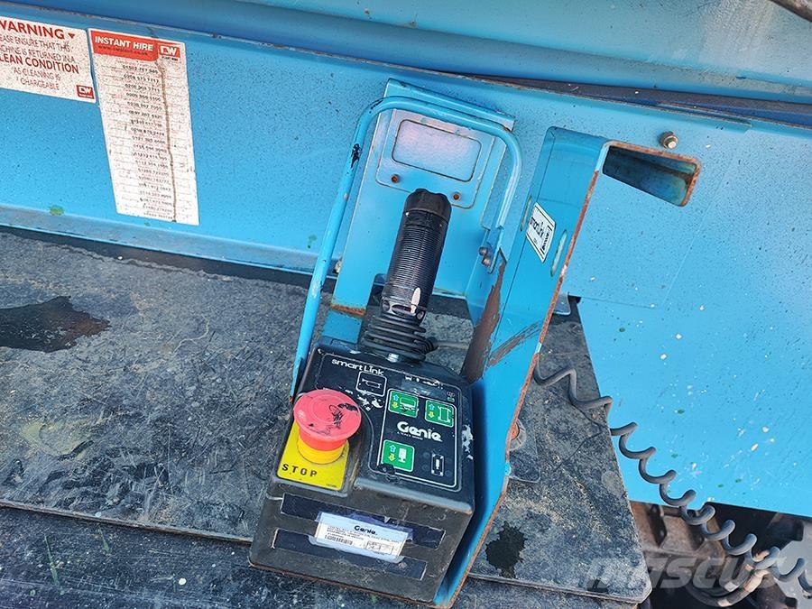 Genie GS-4069 DC Škarjaste dvižne ploščadi