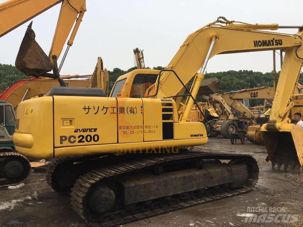 Komatsu PC 200 Bagri goseničarji
