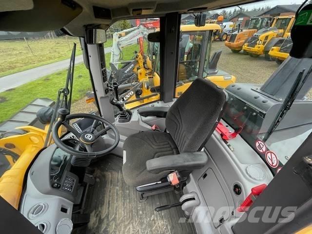 Volvo L45H Kolesni nakladalci