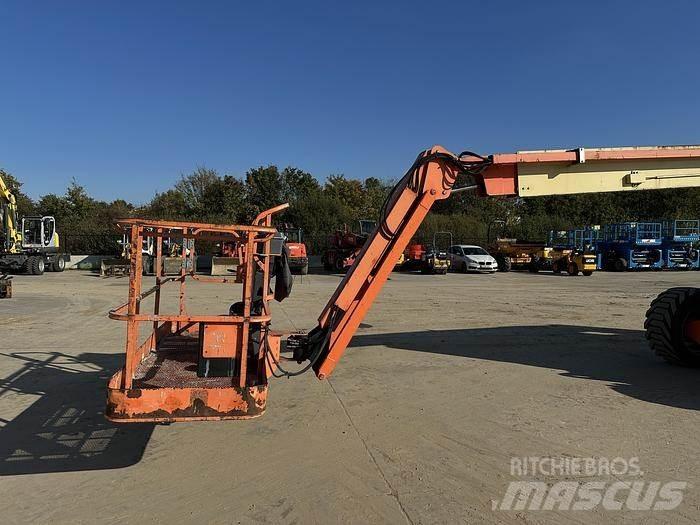 JLG 800AJ Zglobne dvižne ploščadi