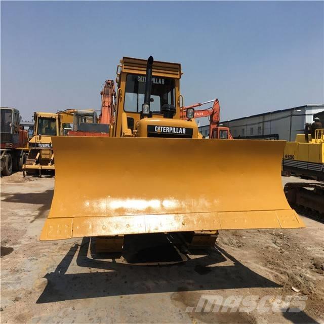 CAT D 6 D Buldožerji goseničarji
