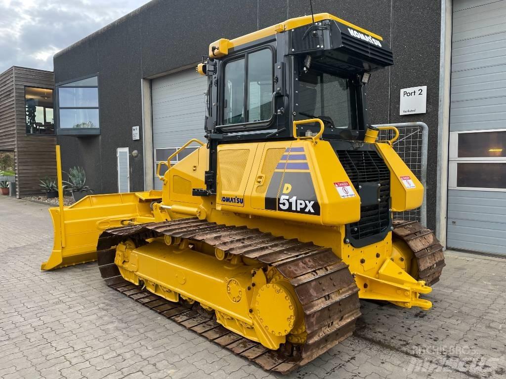 Komatsu D51PX-22 Buldožerji goseničarji