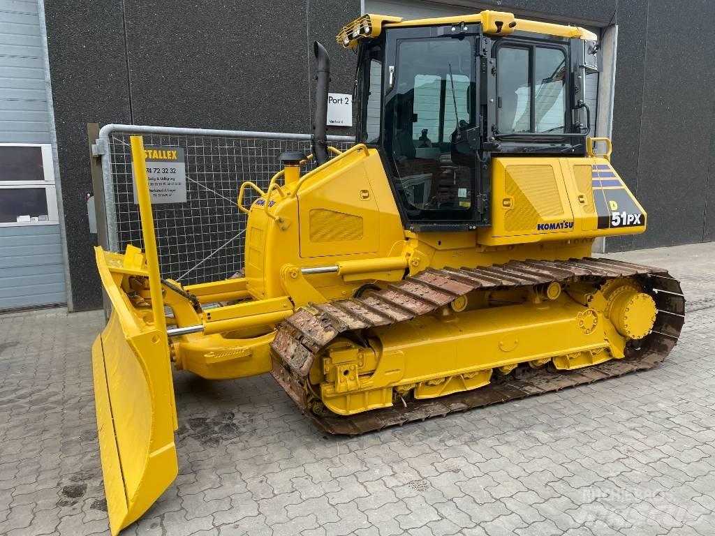 Komatsu D51PX-22 Buldožerji goseničarji
