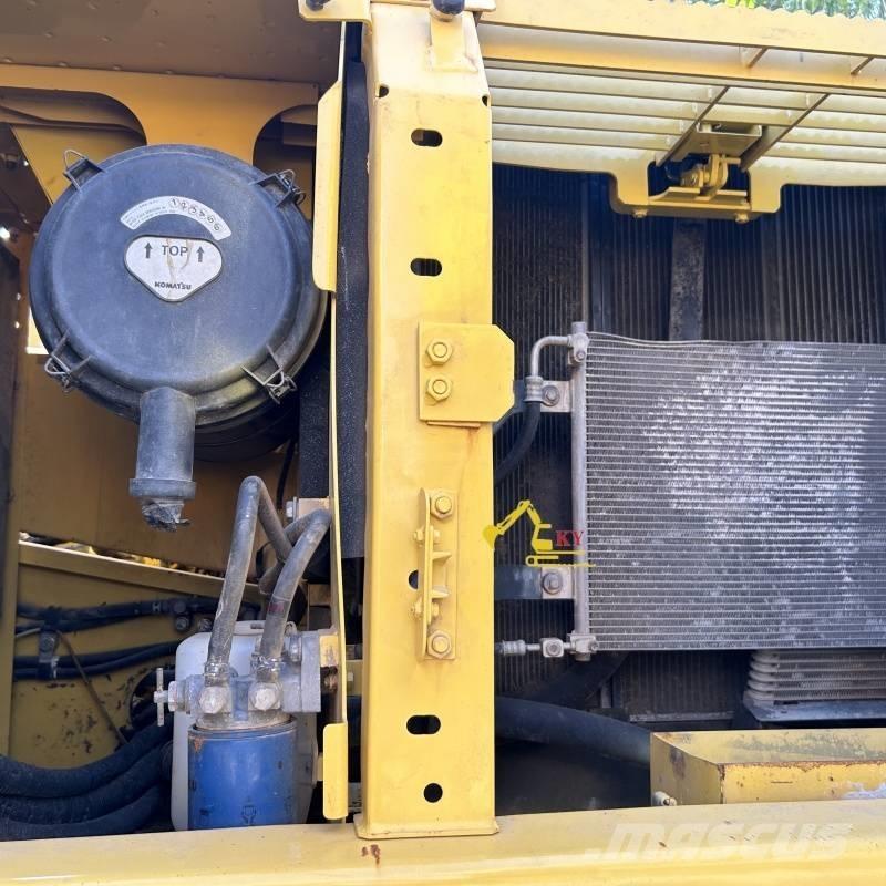 Komatsu PC 200-8 Bagri goseničarji