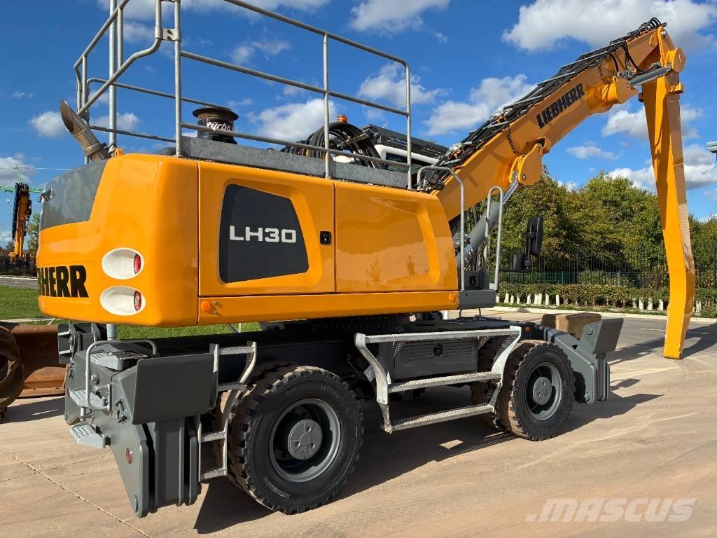 Liebherr LH 30 M Bagri za prekladanje primarnih/sekundarnih surovin