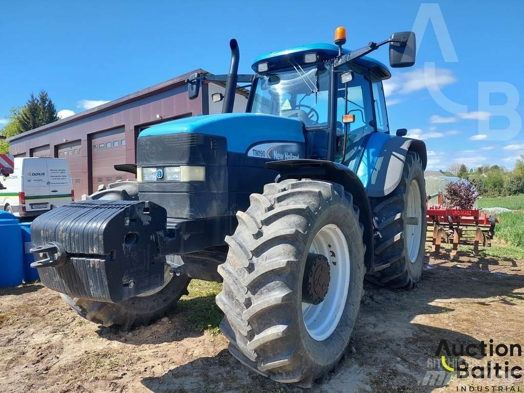 New Holland TM 190 Traktorji