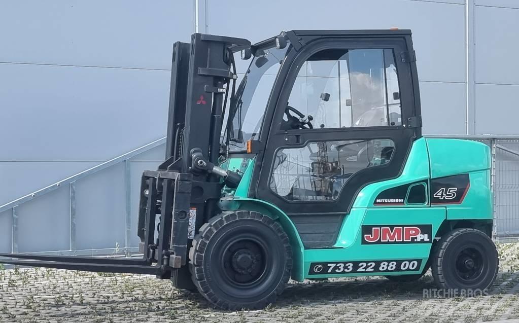 Mitsubishi FD45NT Dizelski viličarji