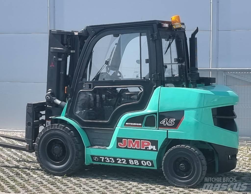 Mitsubishi FD45NT Dizelski viličarji