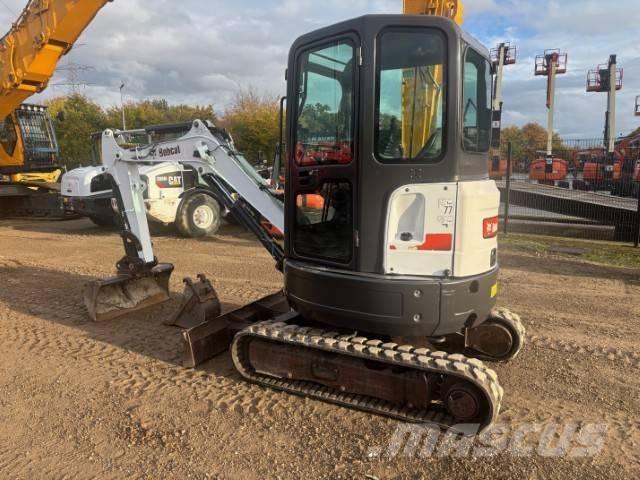 Bobcat E 25 Mini bagri <7t