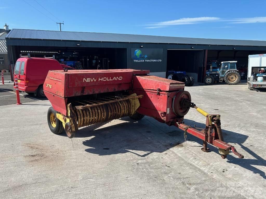 New Holland 376 Balirke (kvadratne bale)