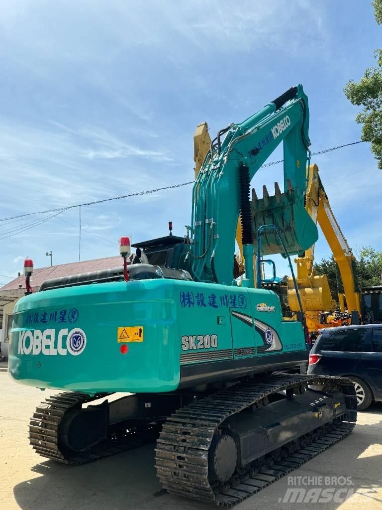 Kobelco SK 200 Bagri goseničarji