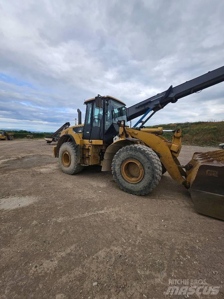 CAT 950 H Kolesni nakladalci
