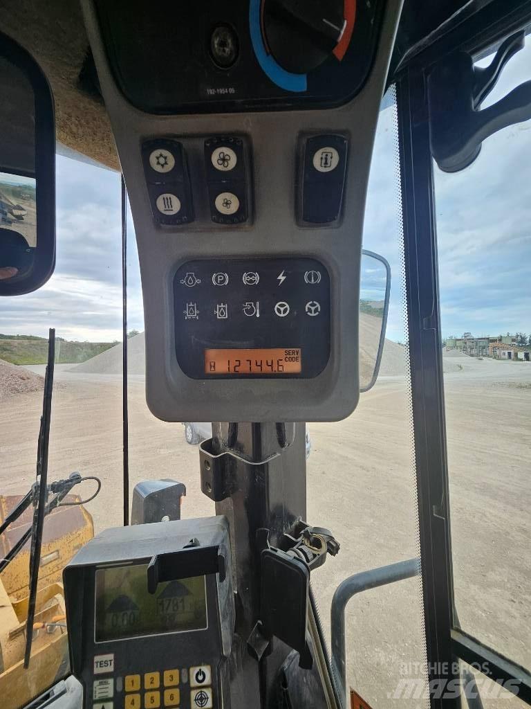 CAT 950 H Kolesni nakladalci