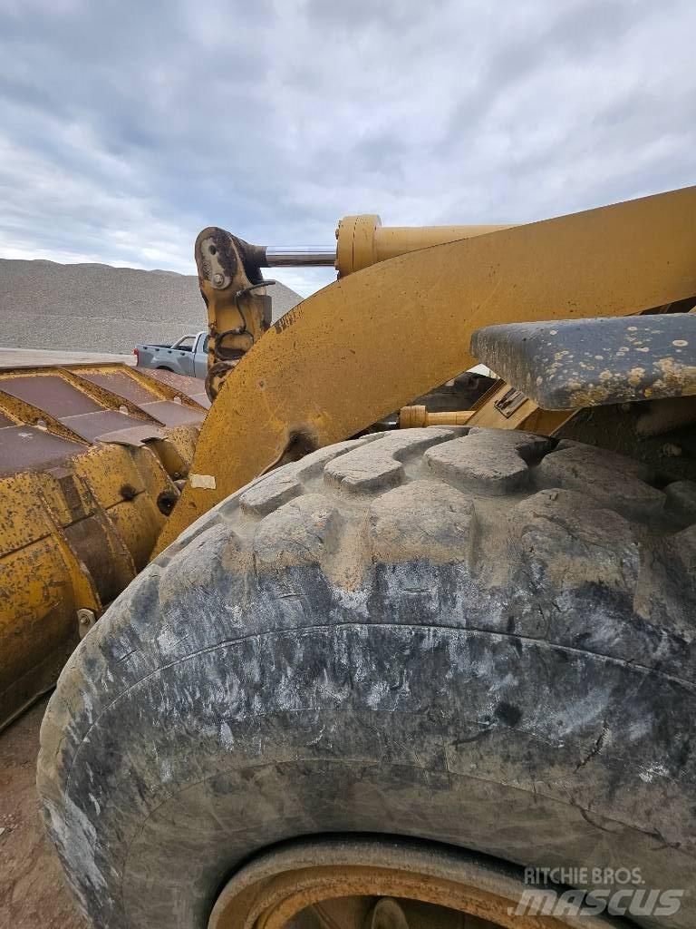 CAT 950 H Kolesni nakladalci