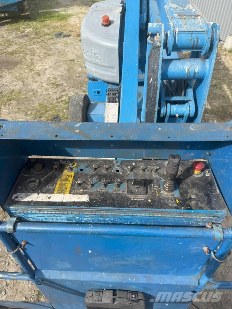 Genie Z 45/25 DC Zglobne dvižne ploščadi