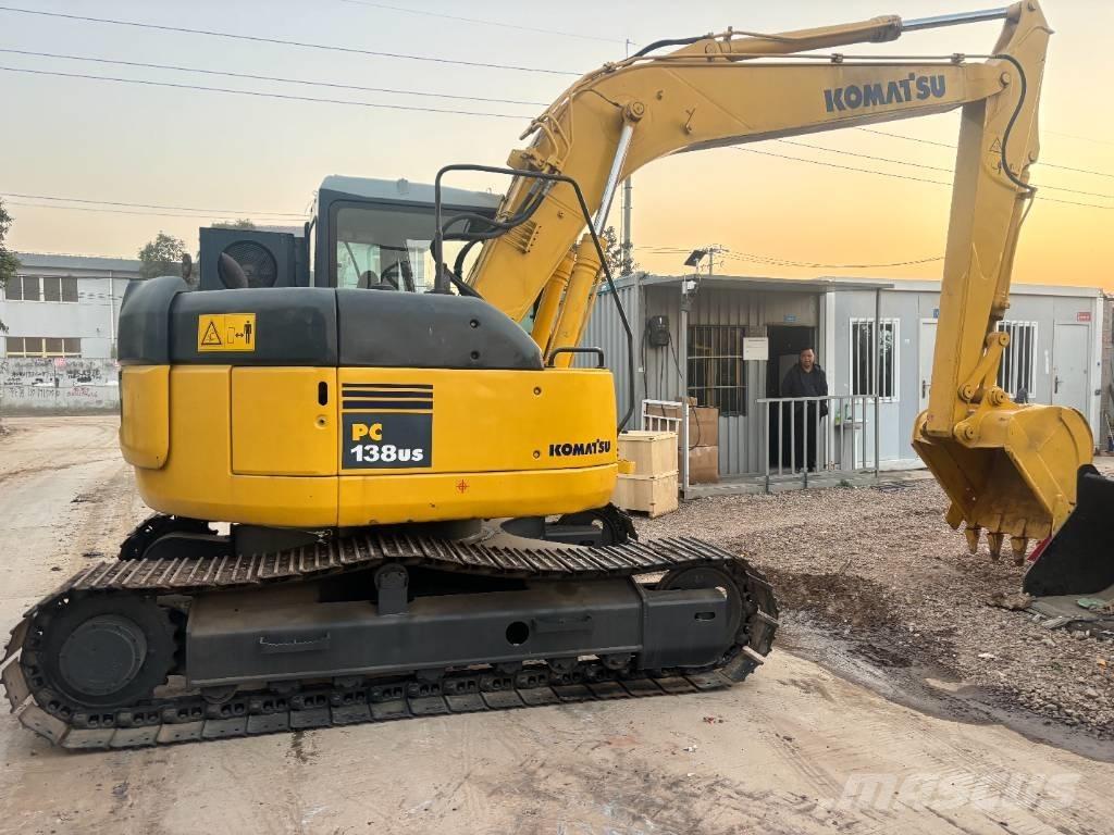 Komatsu PC 138 US Midi bagri 7t – 12t