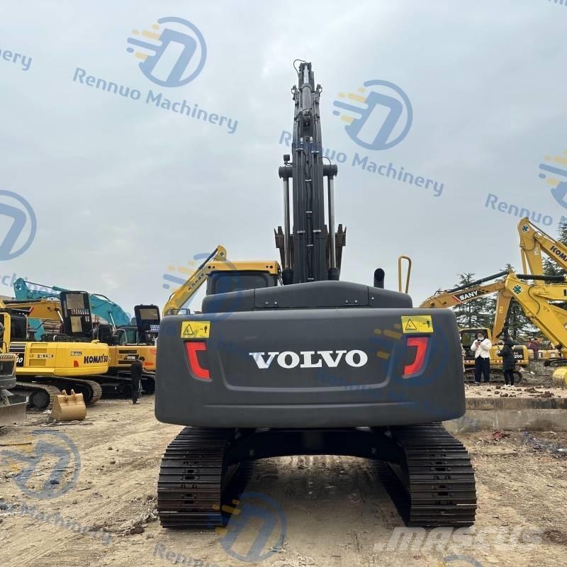 Volvo EC 240 D Bagri goseničarji
