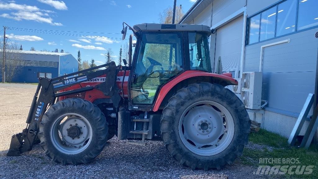 Massey Ferguson 5455 Traktorji