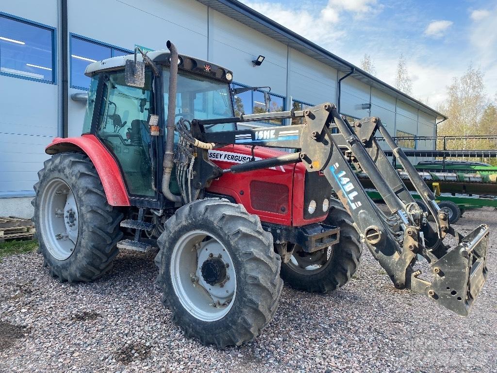 Massey Ferguson 5455 Traktorji