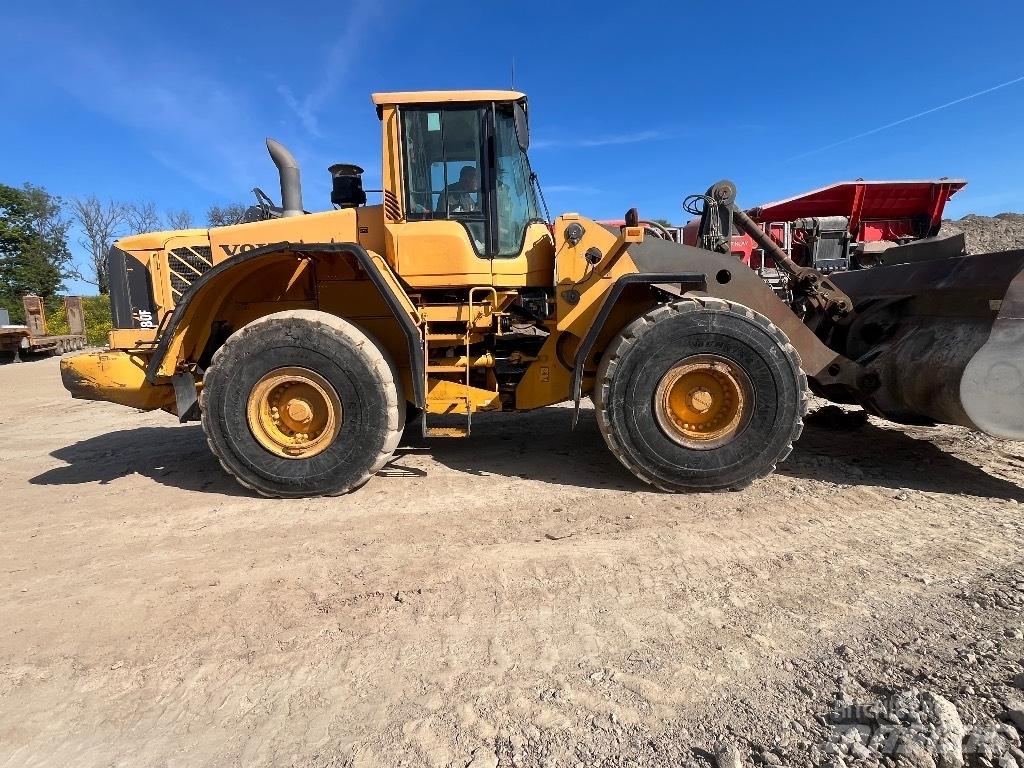 Volvo L180F Kolesni nakladalci