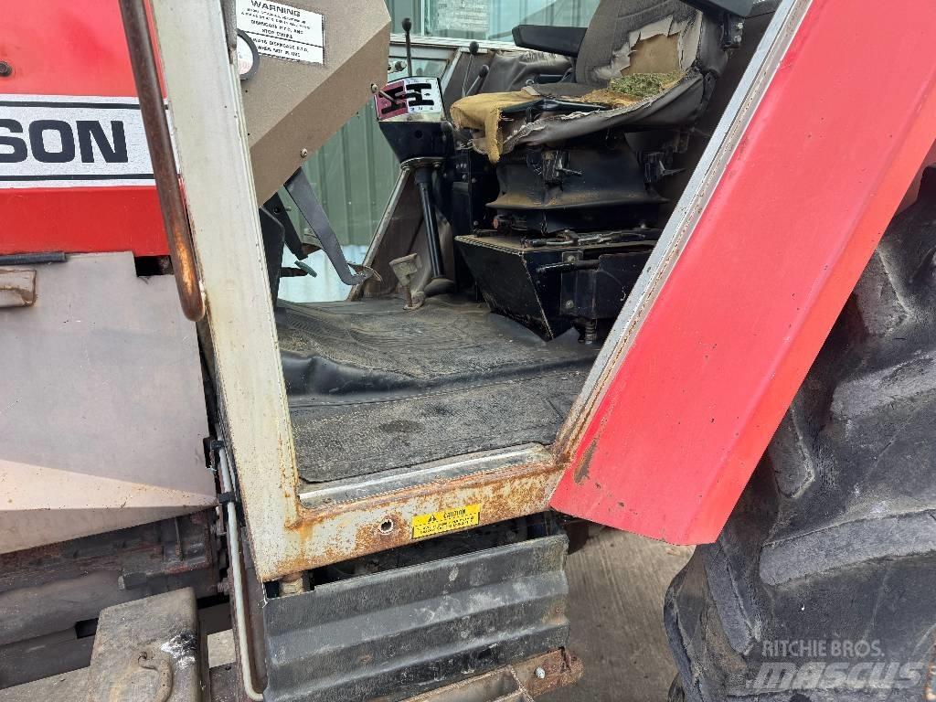 Massey Ferguson 2720 Traktorji