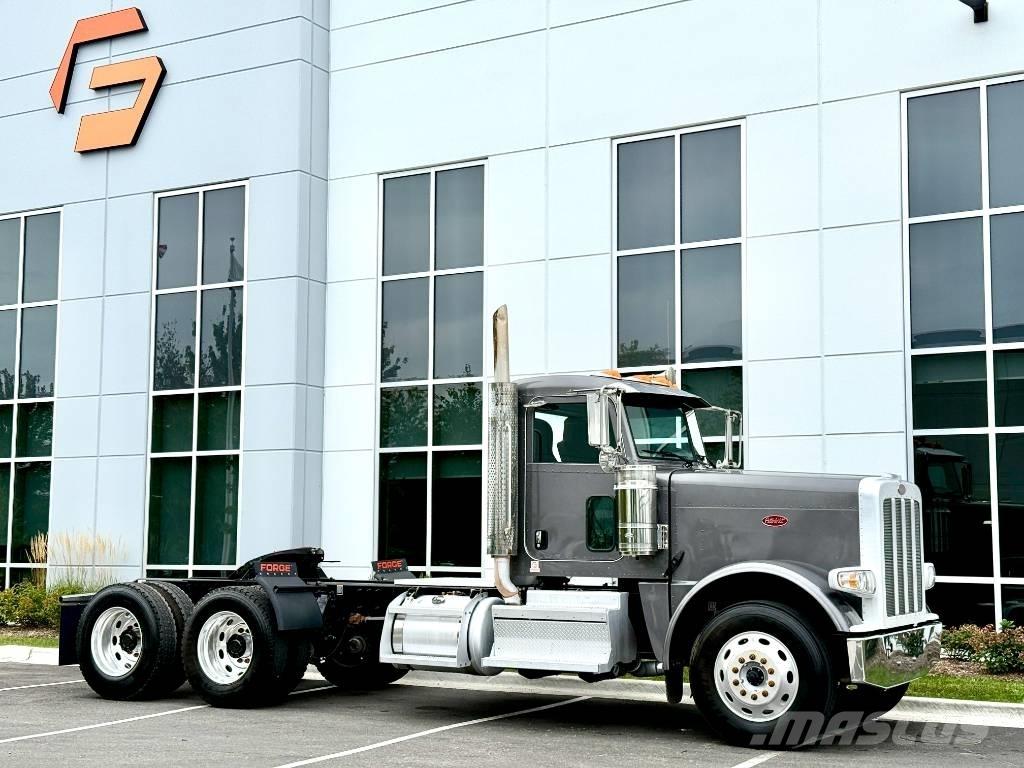 Peterbilt 389 Vlačilci