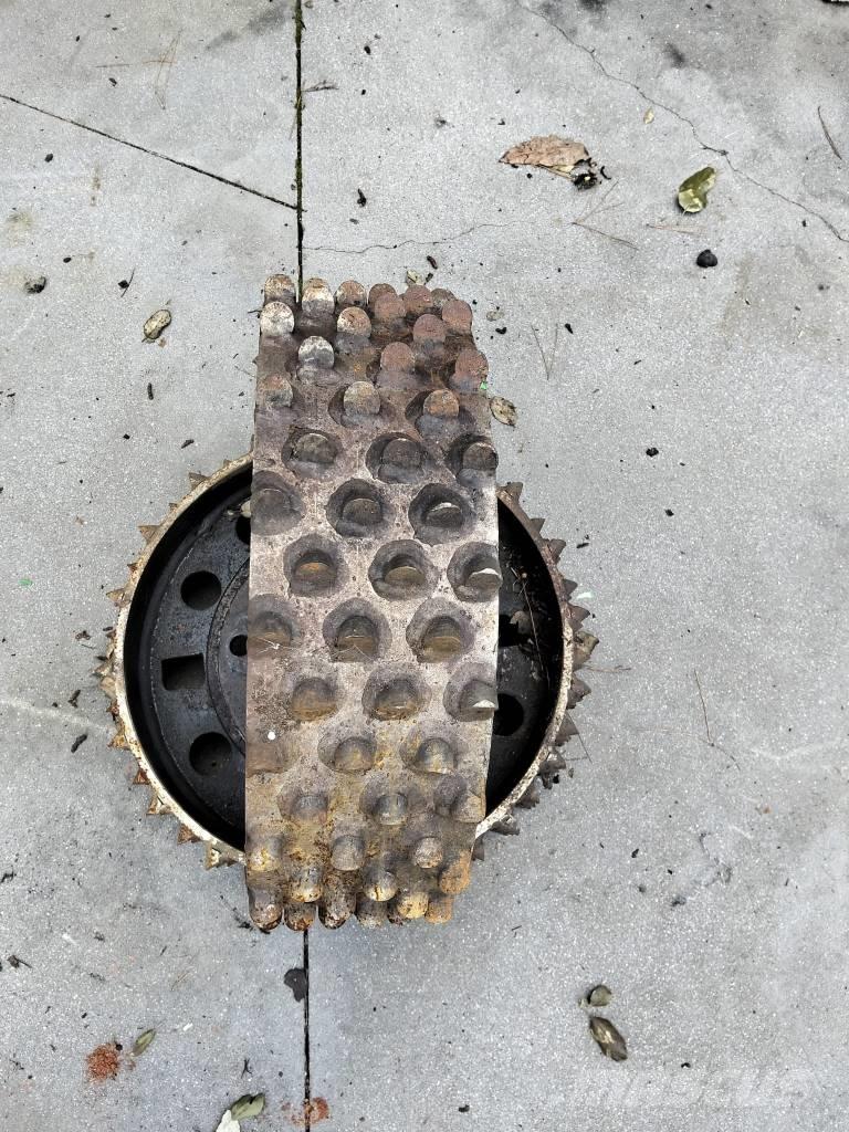  Rolos H480c Poclain Glave za kombajne