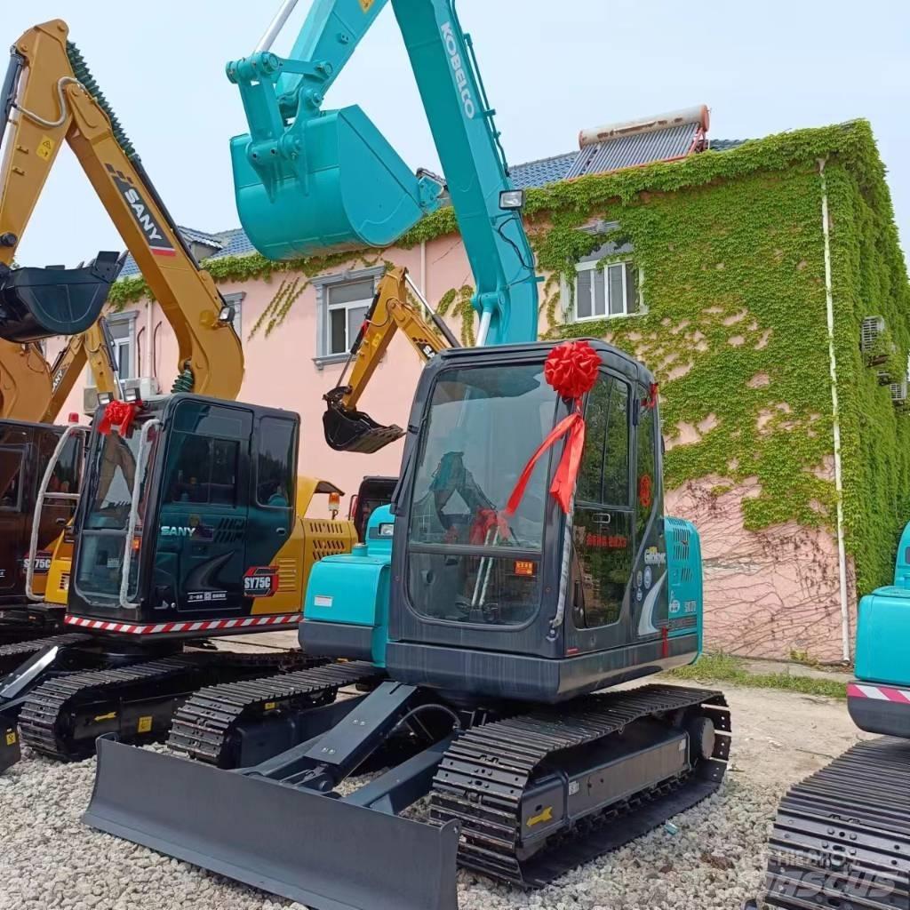 Kobelco SK 75 Bagri goseničarji
