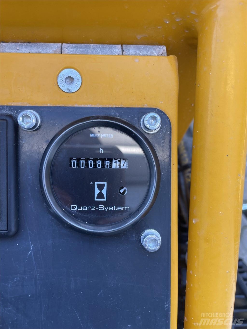 Sherpa 100 diesel Skid steer mini nakladalci