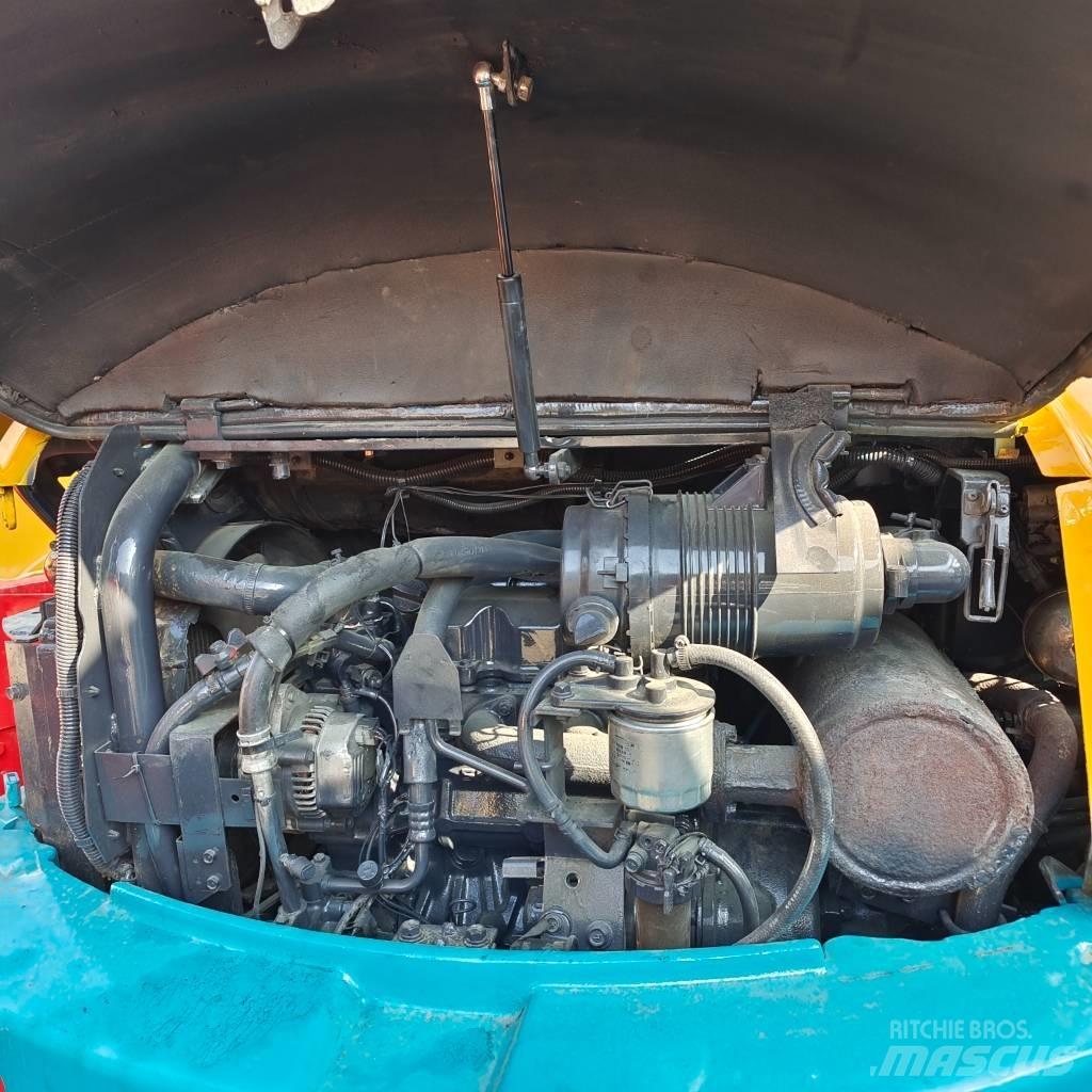 Kubota U-35 Mini bagri <7t