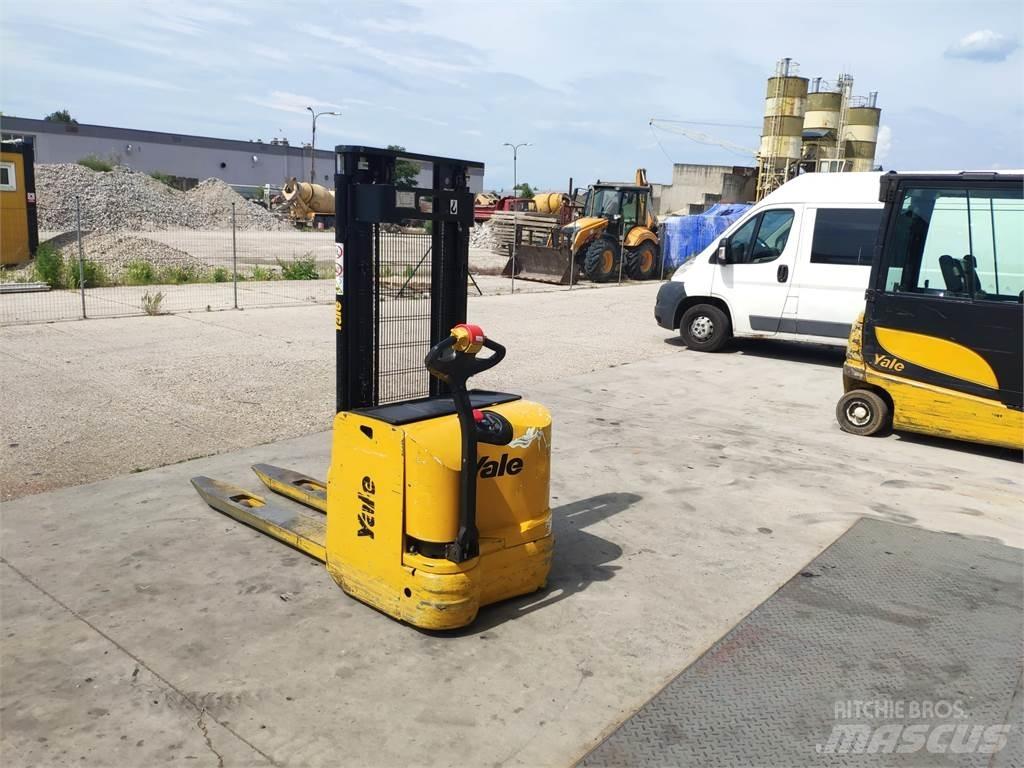 Yale MS14 AC Ročni električni viličar