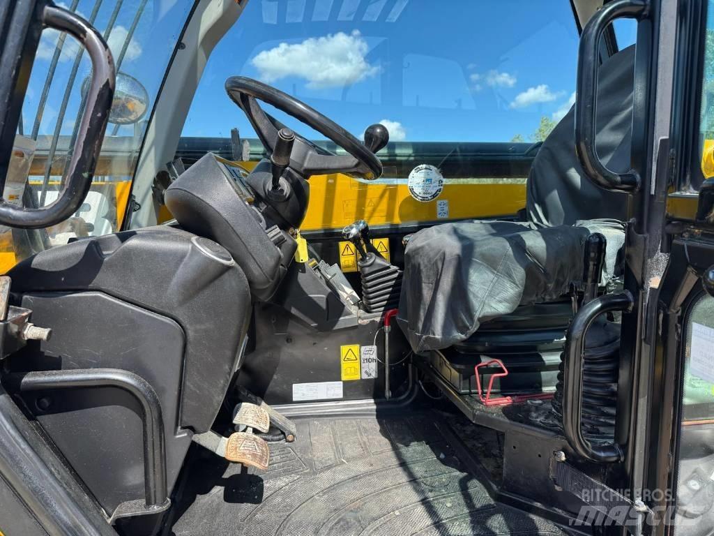 JCB 535-125 Hiviz Teleskopski viličarji