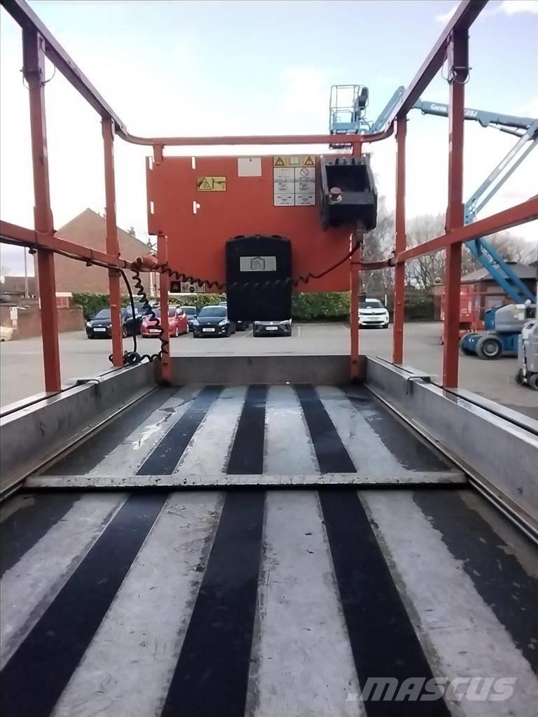 JLG 2646 ES Škarjaste dvižne ploščadi