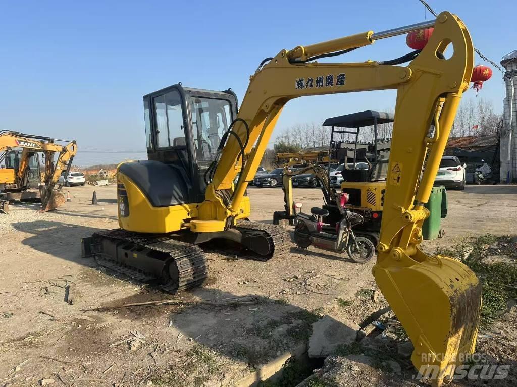 Komatsu PC 40 Bagri goseničarji