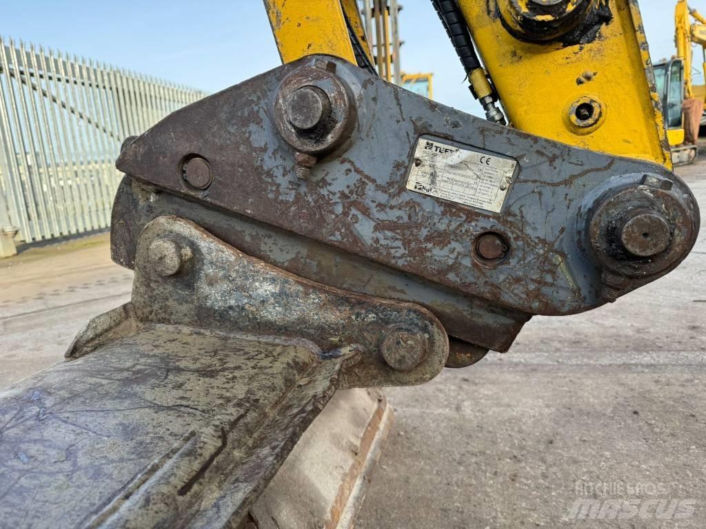 Komatsu PC80MR-5 Mini bagri <7t