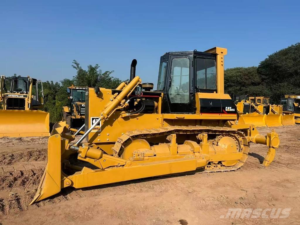 CAT D 6 G Buldožerji goseničarji