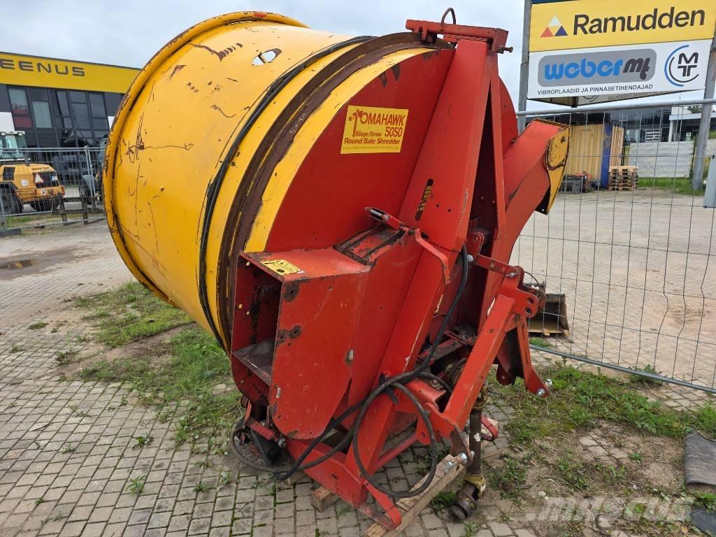 TEAGLE TOMAHAWK 5050 Rezač za bale, oprema za rezanje in odvijanje bal